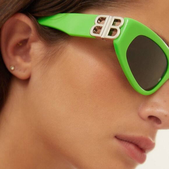 NEW BB0095S 009 BALENCIAGA GREEN GREY CAT EYE WOMEN BALENCIAGA SUNGLASSES - Picture 1 of 13